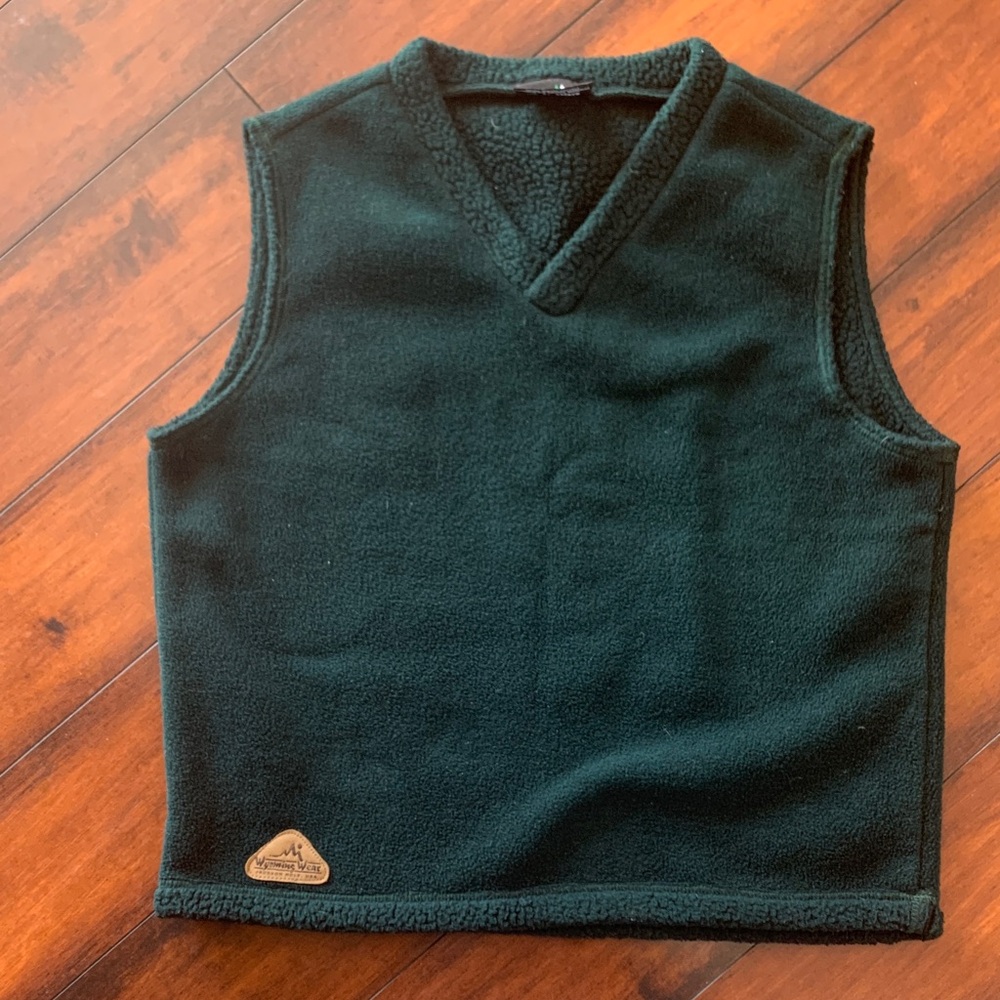 Wyoming Wear Women’s Size M Vest 
Dark Green  Fleece outside Sherpa inside